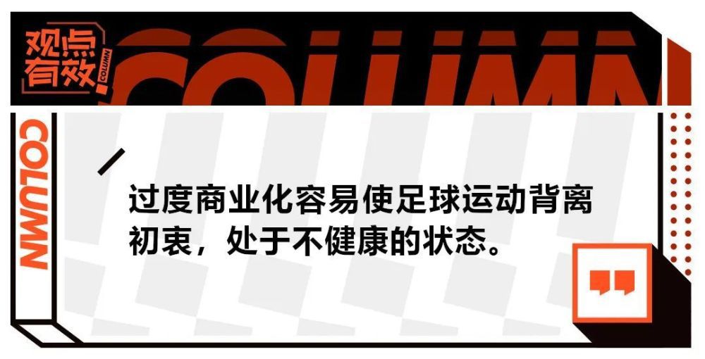 2005年，《超等女声》红遍中国，那是一个全平易近疯狂的年月。那一年，我们记住了李宇春、周笔畅、张靓颖，那一年，见证了我们最年青最猖獗的光阴，那一年，竟已暗暗过了十年。2013年，12个年青人怀揣胡想踏上这个舞台，他们曾和我们一样曾历这十年，现在他们成为这个舞台的主角。                                  　　片子讲述的恰是选秀舞台背后这一群年青人最真实的故事，他们不再是被包装的“偶像”，他们会晤对来自